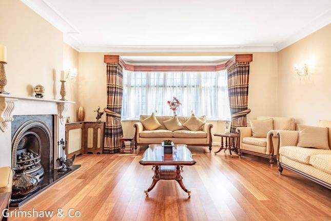 17, Beaufort Road, Ealing photo 3