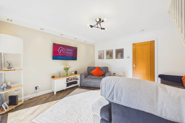 Hyndshaw View, Carluke photo 3