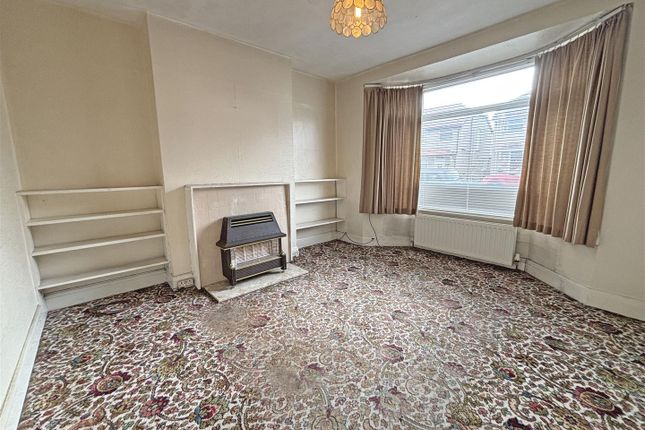 48, Clwyd Avenue, Abergele photo 2