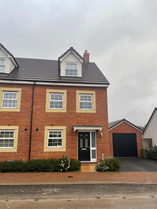 Thumbnail Semi-detached house to rent in Meadow Acre Road, Gittisham, Honiton