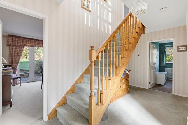 2 Pearwood Close, Tarporley photo 4