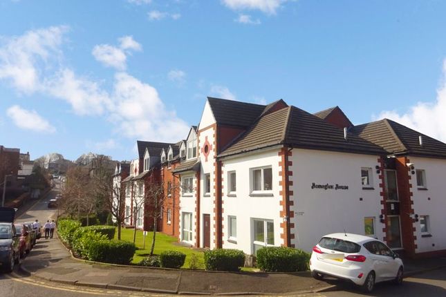 1 bed flat for sale in Homeglen House, Glasgow G46