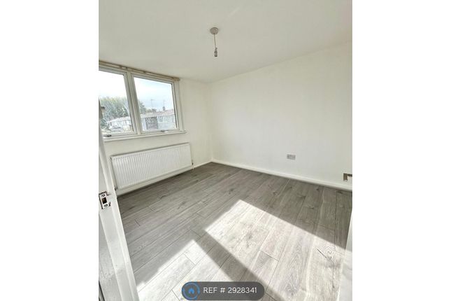 Great Knightleys, Basildon photo 4
