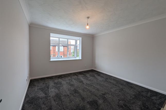 3, Bakers Court, Maude Street, Darlington photo 4