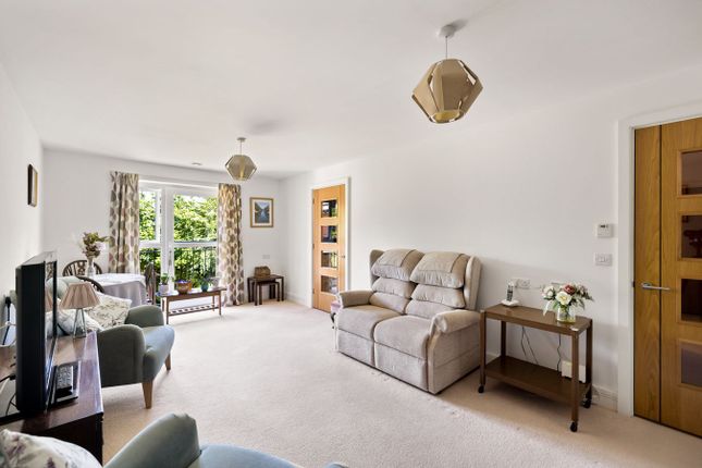 White Fields Court, Manley Close, Dover photo 4