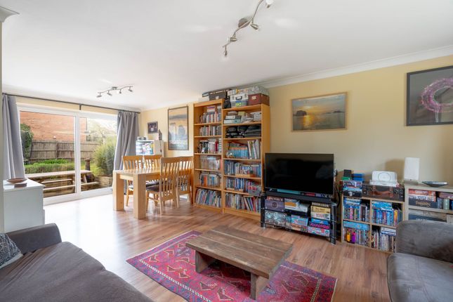 74 Balland Field, Cambridge photo 3