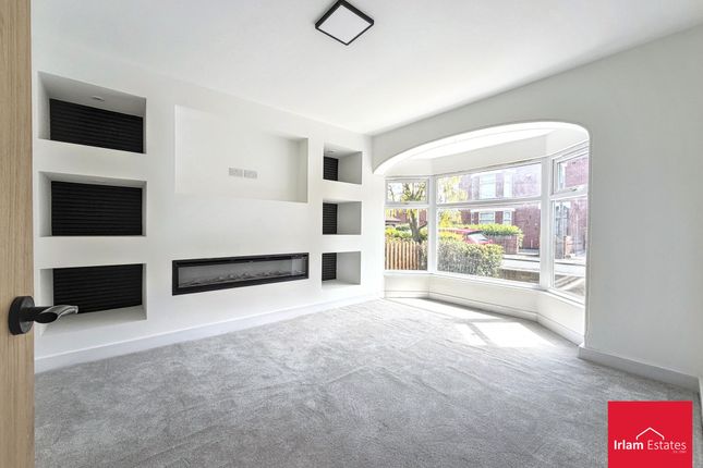 28 Moorfield Road, Salford photo 2