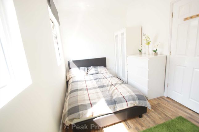 Shared accommodation to rent in Room 4, Queens Road, Southend On Sea SS1