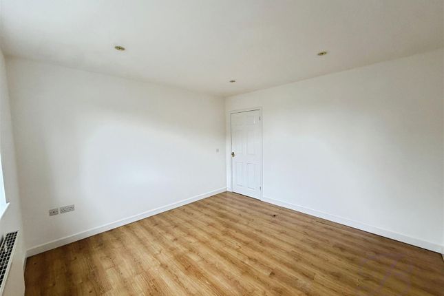 Whittaker Road, Mansfield photo 5
