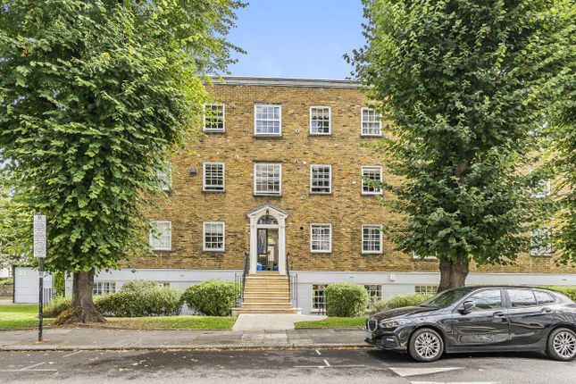 Thumbnail Flat for sale in Compton Road, London
