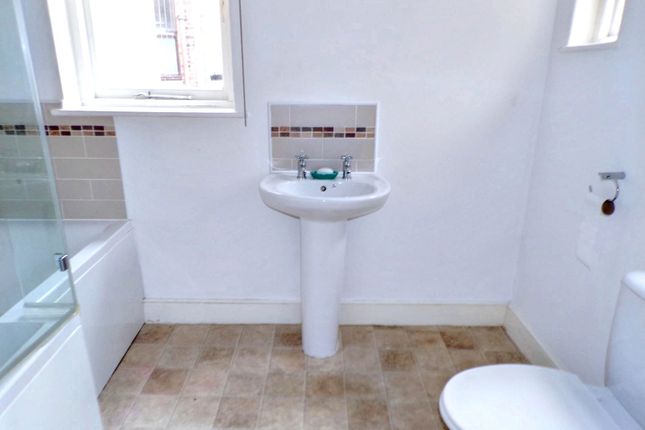 16A, St. Marys Chare, Hexham photo 2