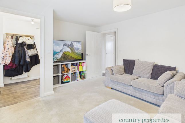 22, Pomona Way, Shefford photo 5