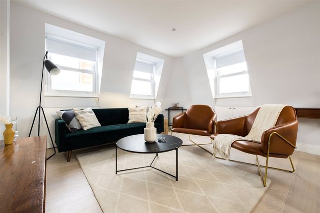 Thumbnail Flat for sale in Greyhound Road, Hammersmith