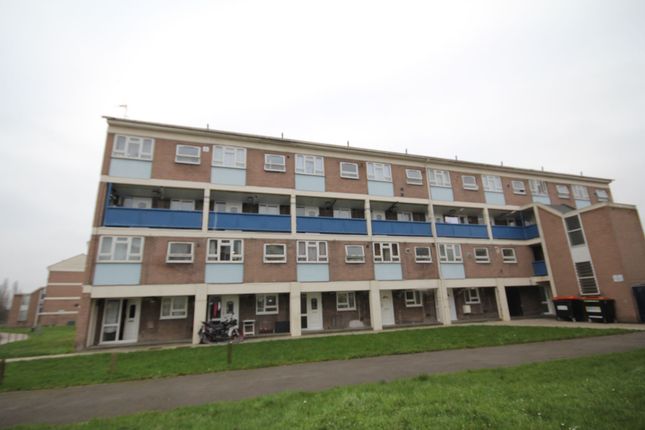 Flat for sale in Academy Gardens, Northolt