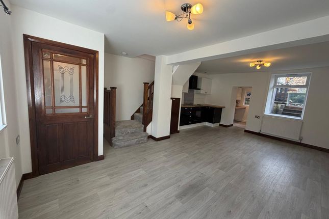 30 Glyngwyn Street, Mountain Ash photo 2