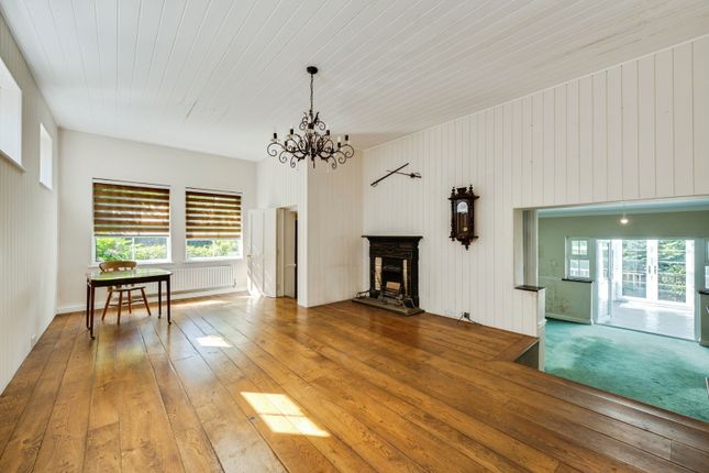 51, Hermitage Road, Surrey photo 4