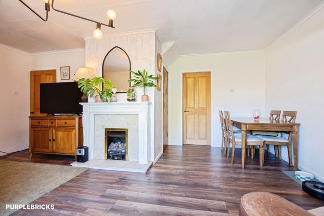 Abbey Drive, Houghton le Spring photo 4
