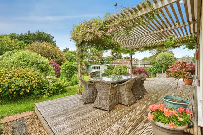 Highbury, Alverstone Road, Winford photo 4