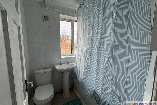 157 Oaklands Avenue, Derby photo 4