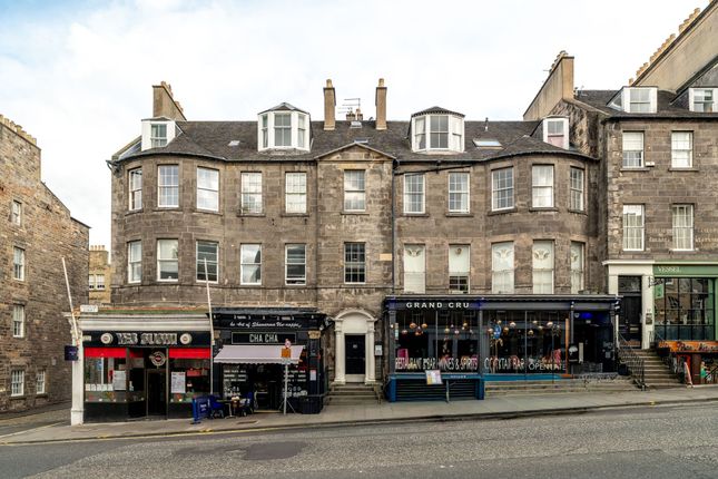2/2, Edinburgh photo 4