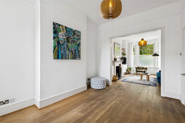 45, Carlisle Road, London photo 4