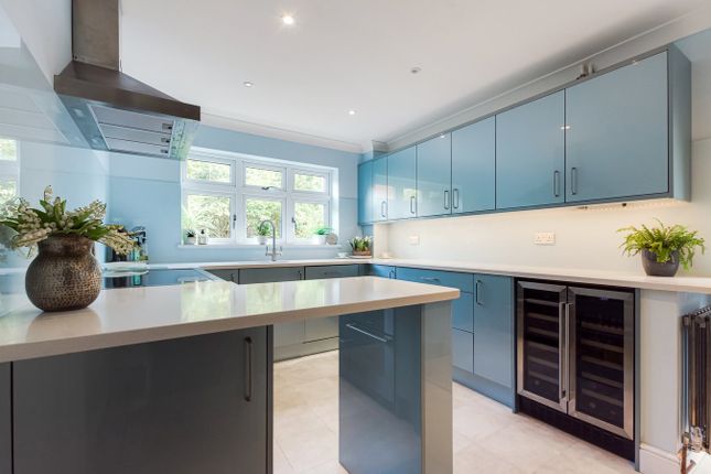 25, Rowanwood Avenue, Sidcup photo 2