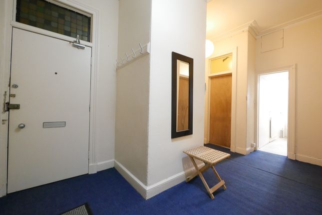 Polwarth Gardens, Polwarth, Edinburgh, EH11 1LB, Edinburgh photo 2