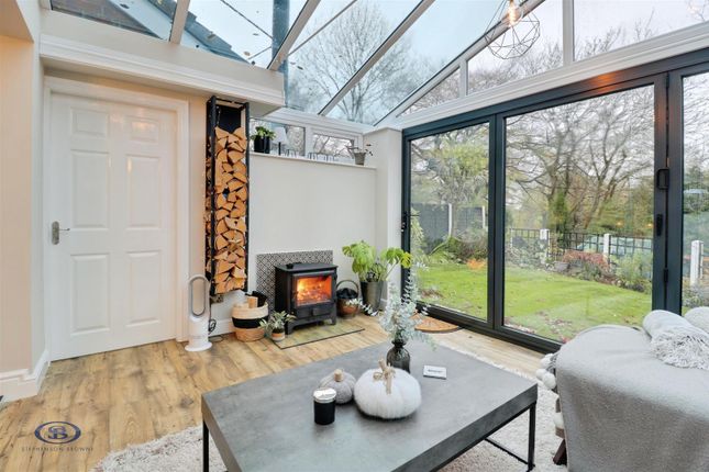 144, Chatterley Drive Kidsgrove, Stoke-On-Trent photo 3