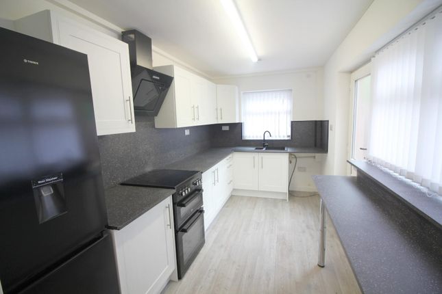 Tottington Road, Bury photo 5