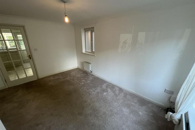 4, Westfield Grange, Birmingham photo 2