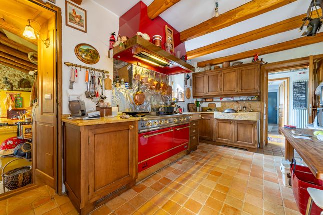 Farmhouse for sale in Saint-Jean-Du-Gard, Gard, Languedo-Roussillon, France