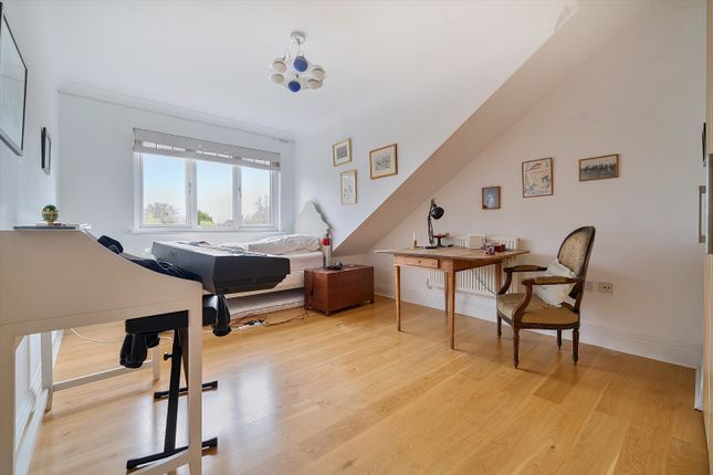 Terraced house for sale in Hawthorne Drive, Kingwood, Henley-On-Thames, Oxfordshire