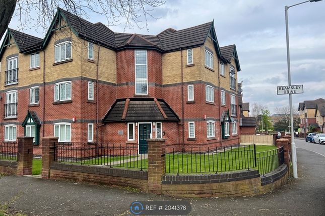 Flat to rent in Wythenshawe, Manchester