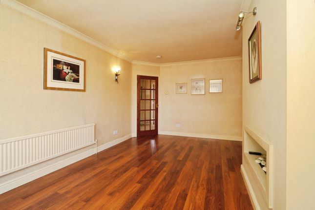 25, Worcester Road, Swinton photo 4