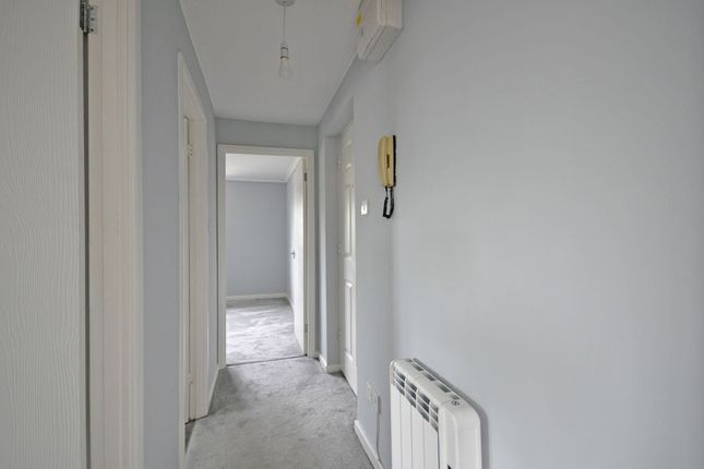 22, Collingwood Crescent, Newport photo 4