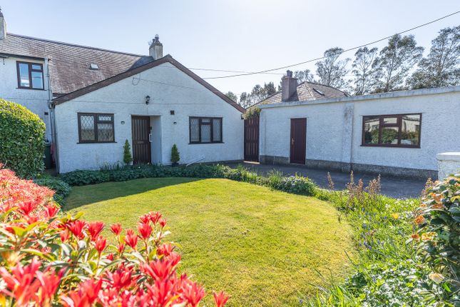 2-bed house on The Moorings, Pwllheli, £249,995