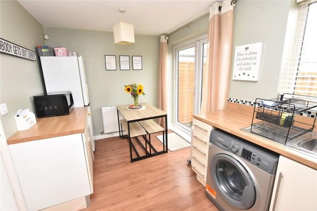 2 Pennwell Green, Leeds photo 5