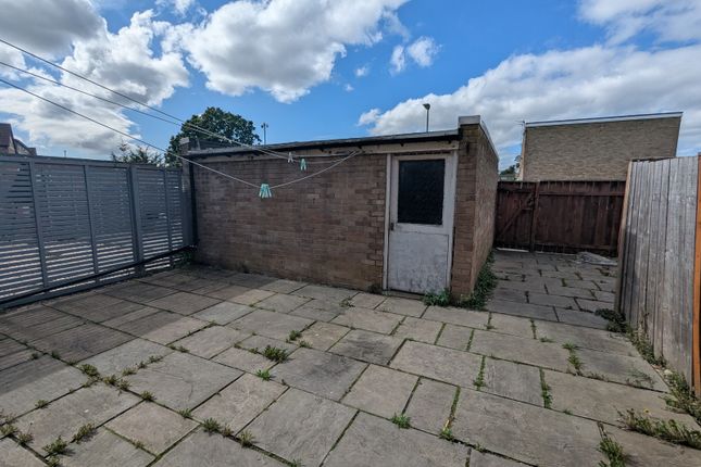 105 Silverdale Place, Silverdale Place, Newton Aycliffe, DL5, Newton Aycliffe photo 2