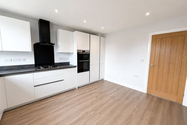 Plot 94, 76, Lincoln Road, Sleaford photo 2