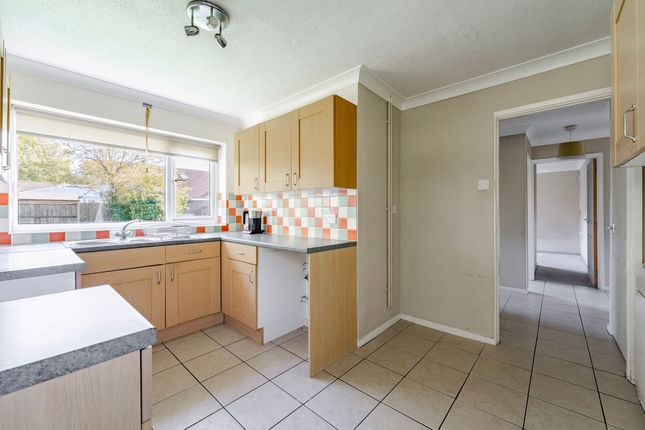 7 Brook Grove, Dereham photo 4