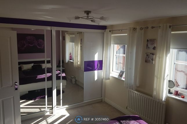 Tippett Avenue, Swindon photo 5