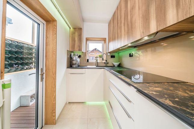 80, Swyncombe Avenue, London photo 4