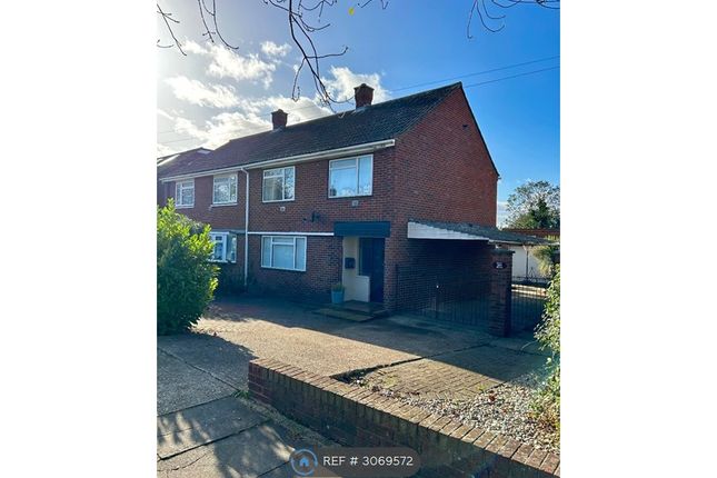 Hall Road, Isleworth photo 2