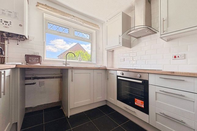 81, St Michaels Way, Bridgend photo 2