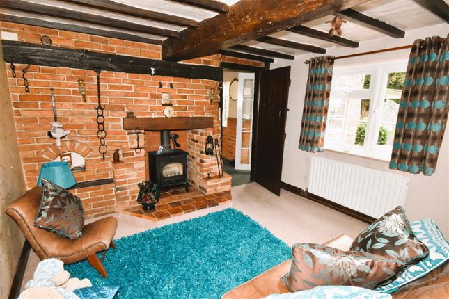 Cottage for sale in Coney Green, Collingham, Newark
