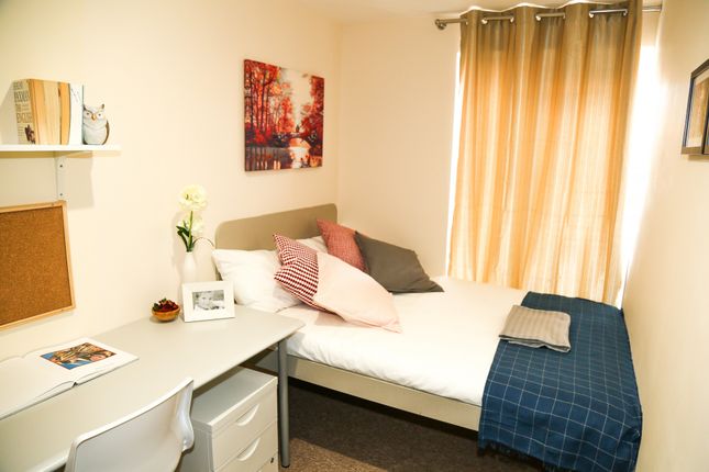 Thumbnail Room to rent in Cherry Tree Drive, Coventry