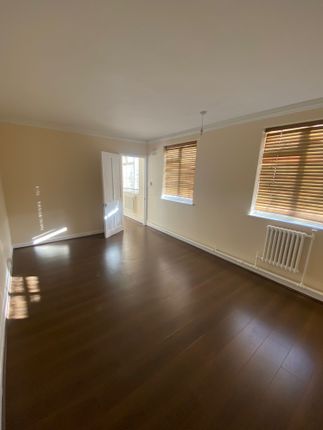 Thumbnail Flat to rent in Byron Road, Harrow