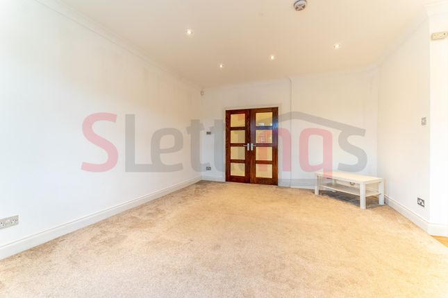 1, Ashcombe gardens, Edgware photo 3