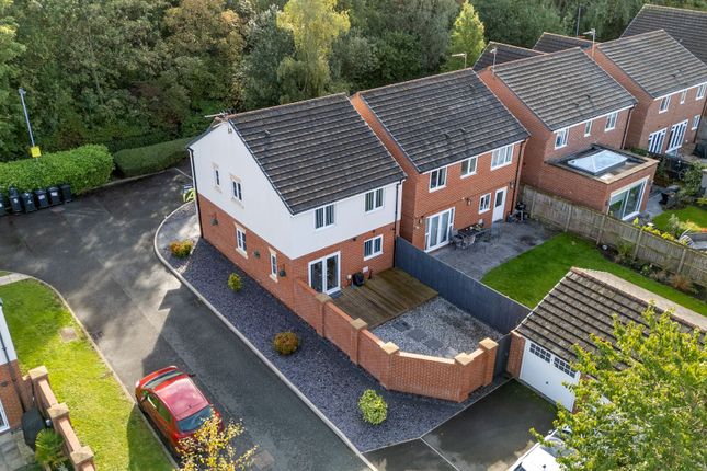 10 Doulton Close, Warrington photo 2