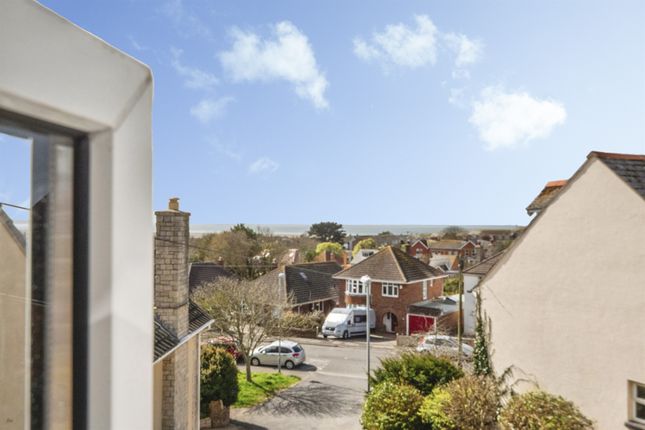 14, Shrubbery Lane, Weymouth photo 2
